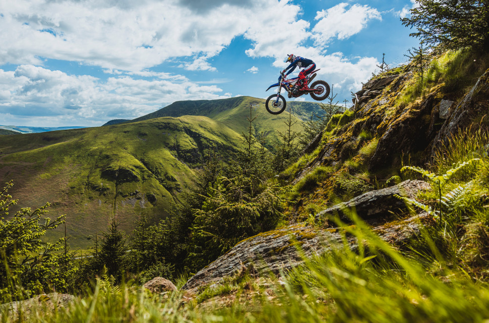 2024 redbull johnny walker hero.jpg Video: Can Johnny Walker beat Jackson Goldstone's Red Bull Hardline time on a motorbike?