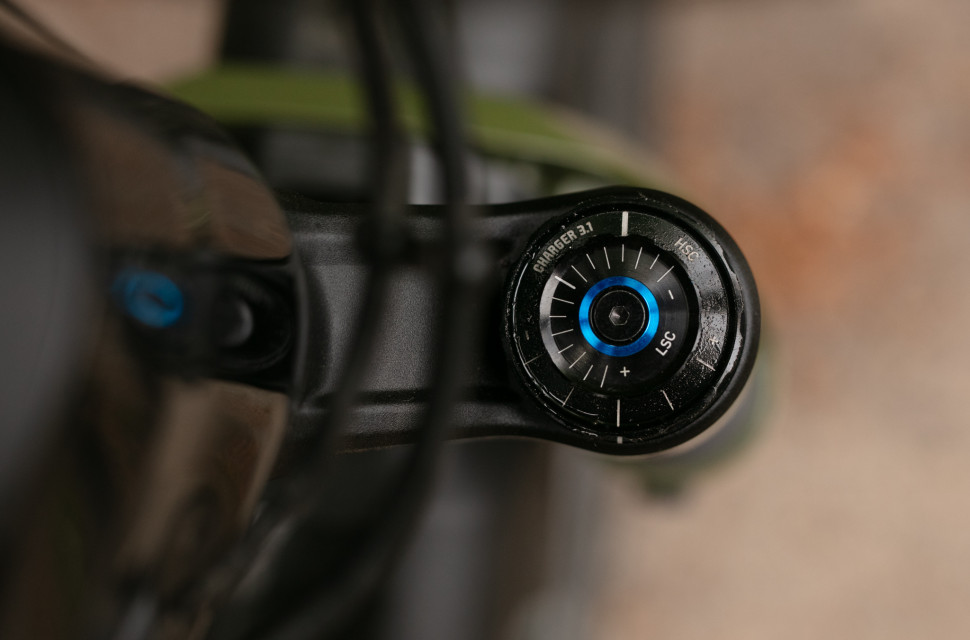 2024 rockshox lyrik ult damper.jpg RockShox's new Charger 3.1 damper ushers in an even larger range of adjustability