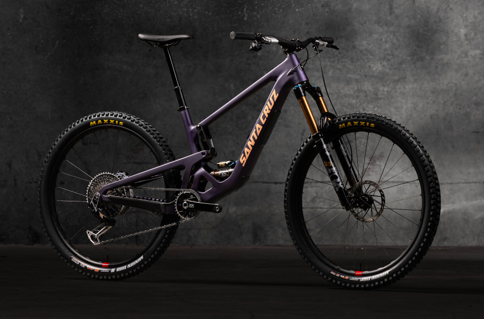 2024 santa cruz hightower purp.jpg New Santa Cruz Hightower is now a true do-it-all MTB