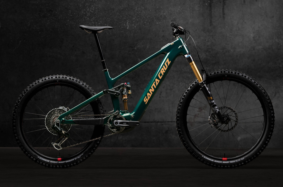 2024 santa cruz vala hero.jpg The Santa Cruz Vala ditches VPP for Four Bar linkage