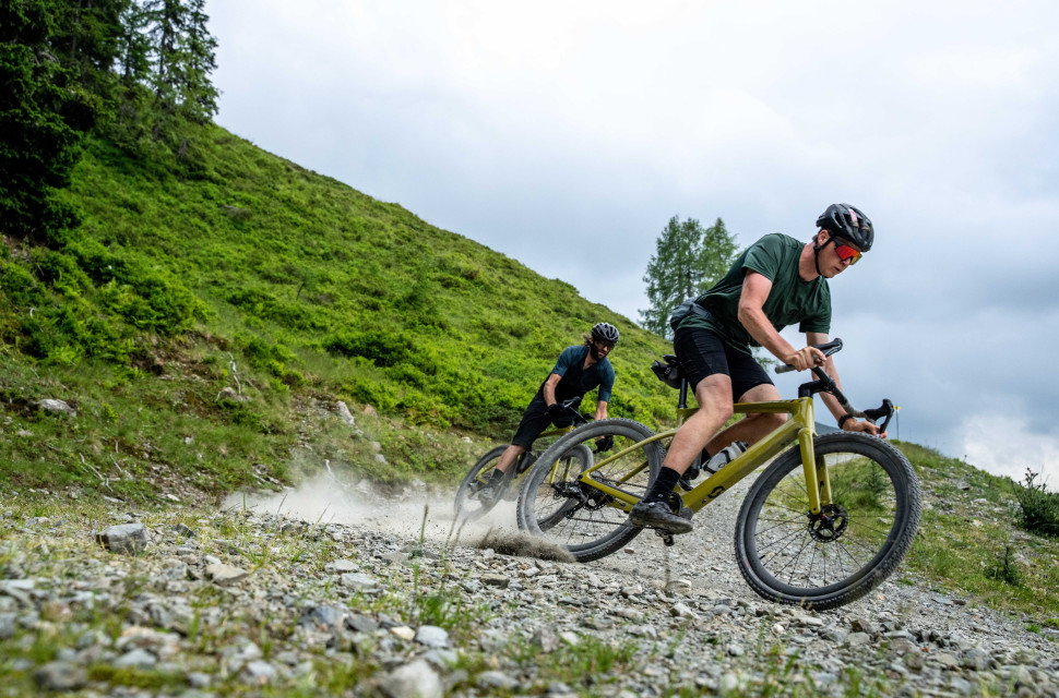 2024 solace eride scott2.jpg Video: From two different paths - e-gravel riding in Saalbach