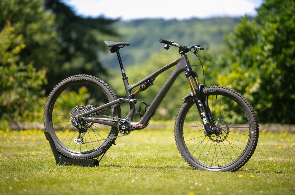 2024 specialized stumpjumper 15 hero.jpg Specialized S-Works Stumpjumper 15 first-ride review
