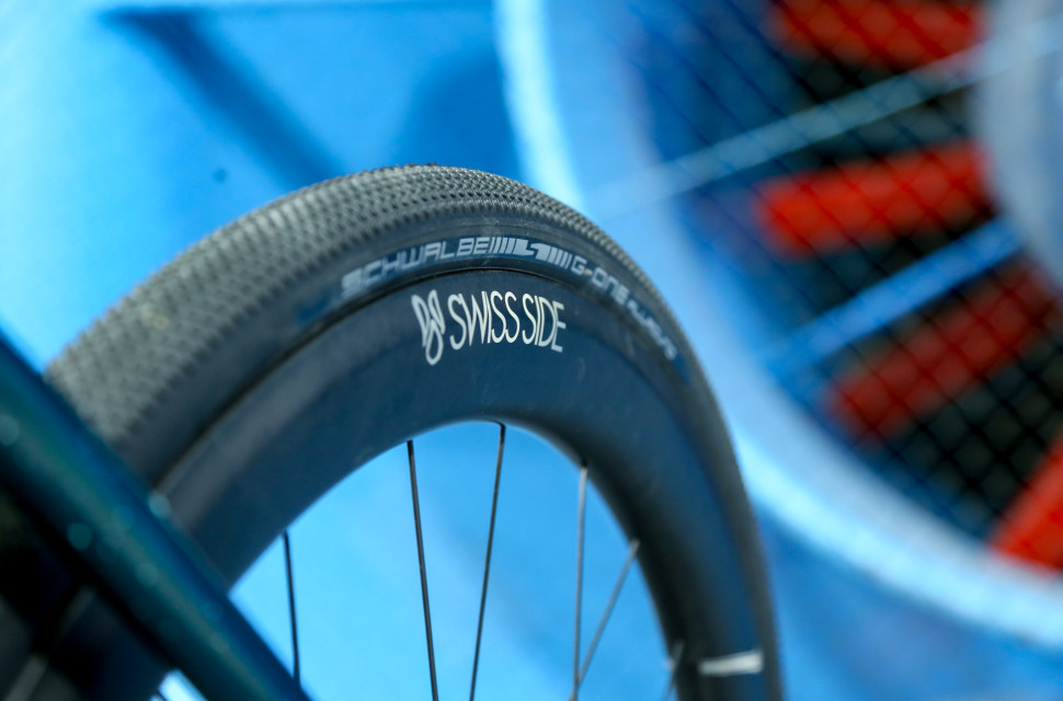 2024 swiss side gravon hero.jpg Swiss Side joins the aero gravel game with the Gravon 500 wheelset