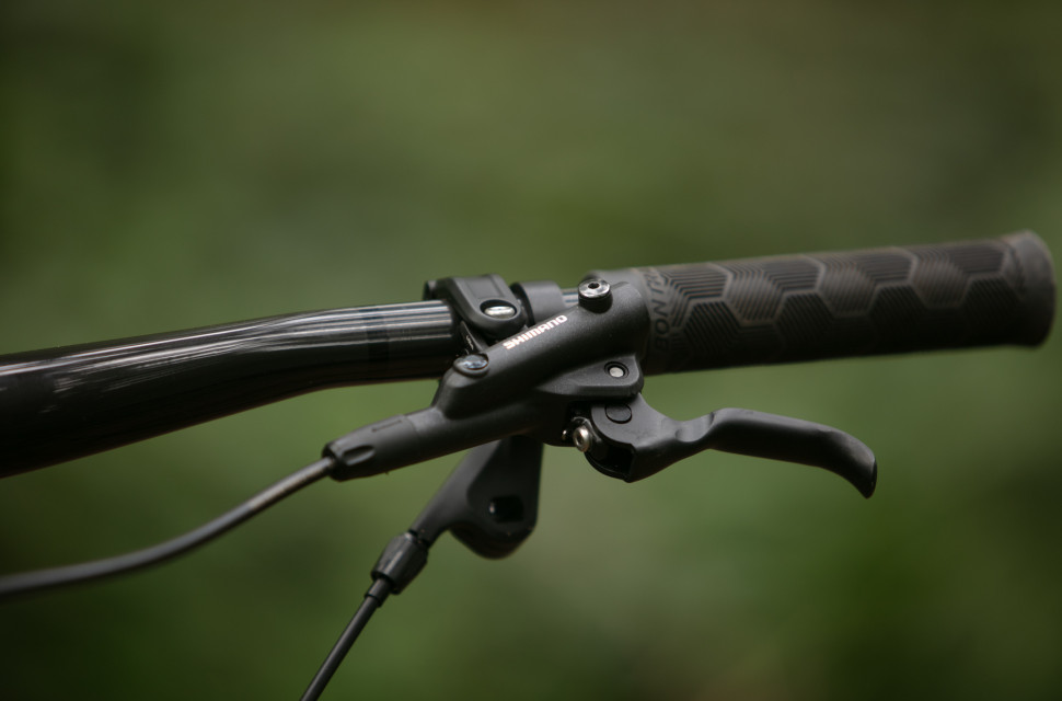 2024 trek top fuel 8 brake lever.jpg How to bleed your MTB brakes - Shimano, Hope, TRP and Tektro tips