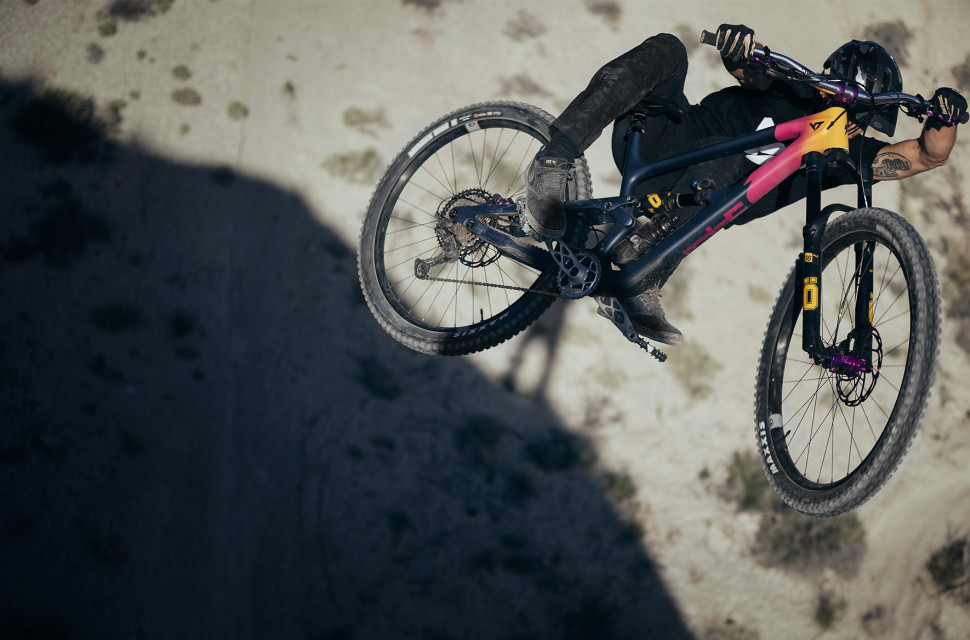 2024 yt industries jeffsy uncaged 14 riding.jpg YT Industries' new Jeffsy Uncaged takes inspiration from founder Markus Flossmann's bike