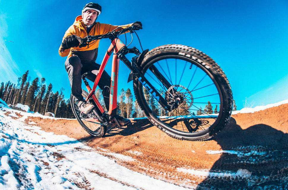 2025 carbon wasp adrian riding 1.jpg