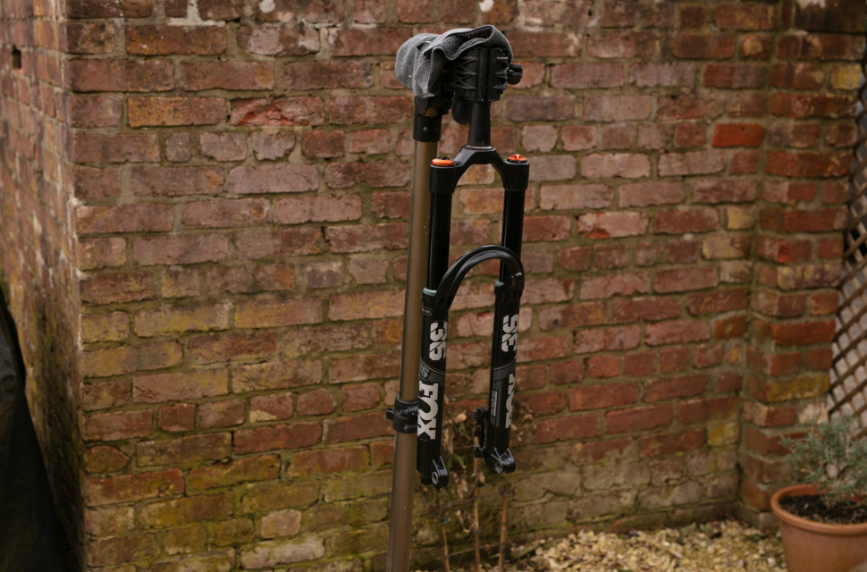 2025 fork service hero.jpg How to service your mountain bike fork