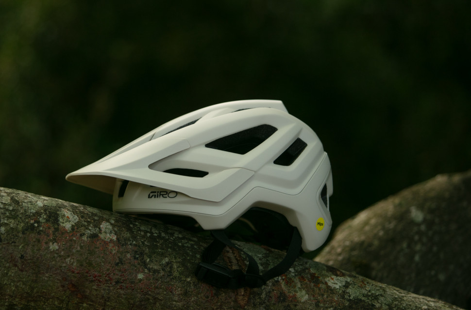 2025 giro montaro iii hero.jpg Giro unveils the third iteration of the Montaro helmet, promising