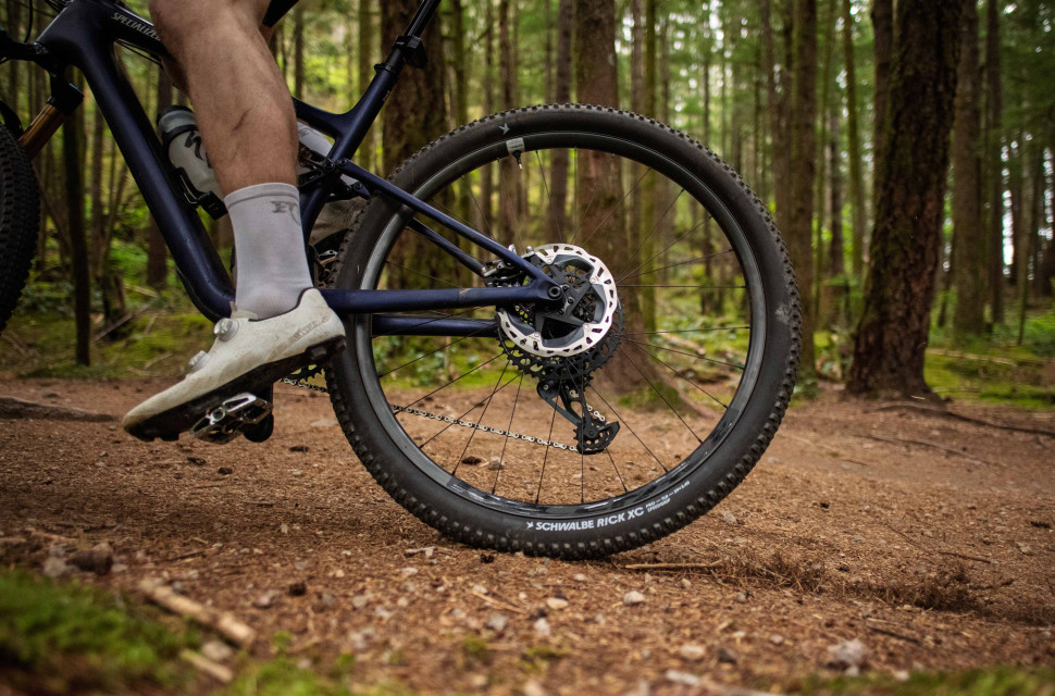 2025 race face era sl hero.jpg Race Face brings the Era mantra to a lightweight cross-country and trail wheelset