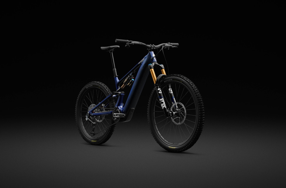 2025 specialized levo 4 hero.jpg Specialized's Levo 4 sets its sights on Amflow's PL