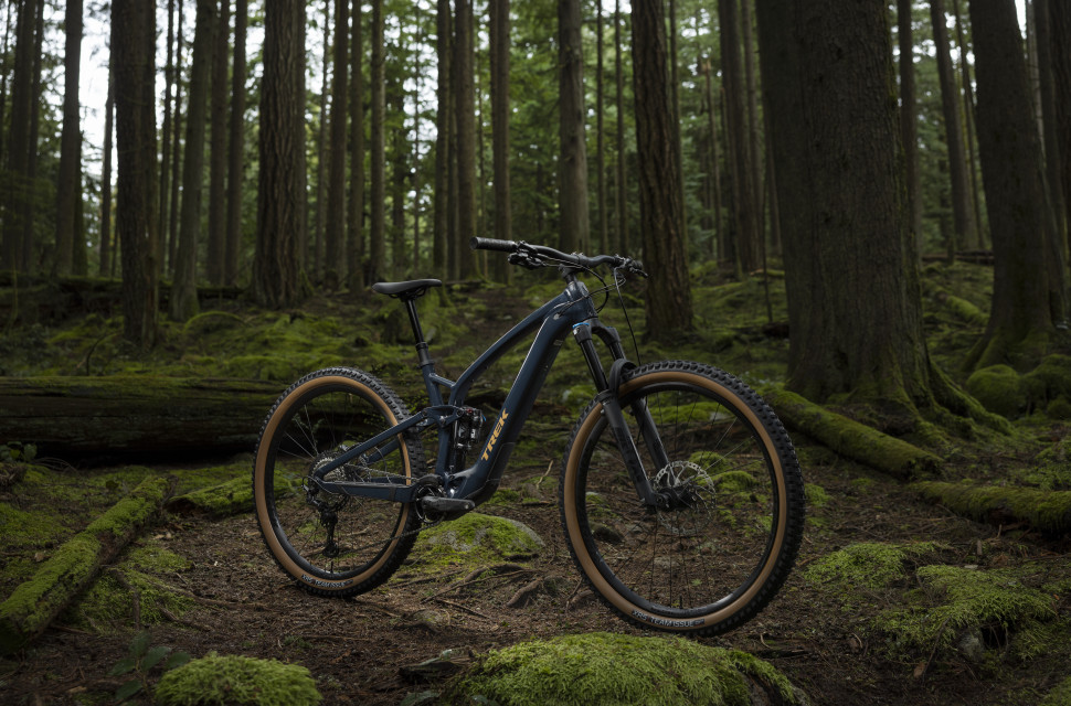 2023 Trek Fuel EXe alloy hero Trek introduces affordable alloy Fuel EXe e-MTBs