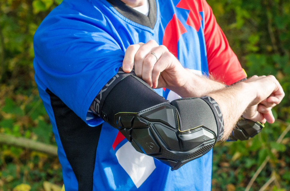 661 Recon elbow 1.jpg 661 Recon elbow 1.jpg