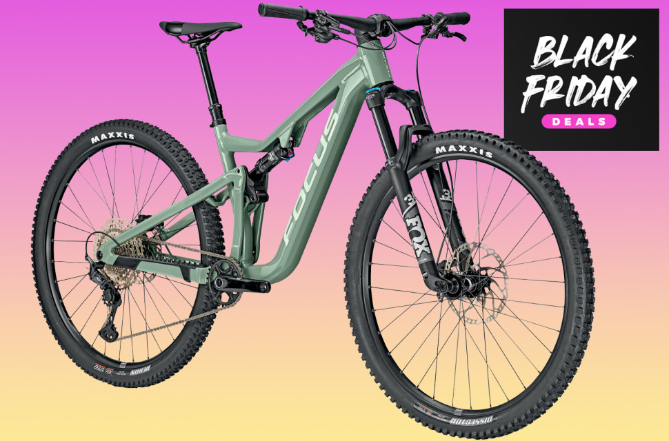 Black Friday mountain bike deals: Focus Thron Black Friday mountain bike deals: 35% off Focus Thron 6.9
