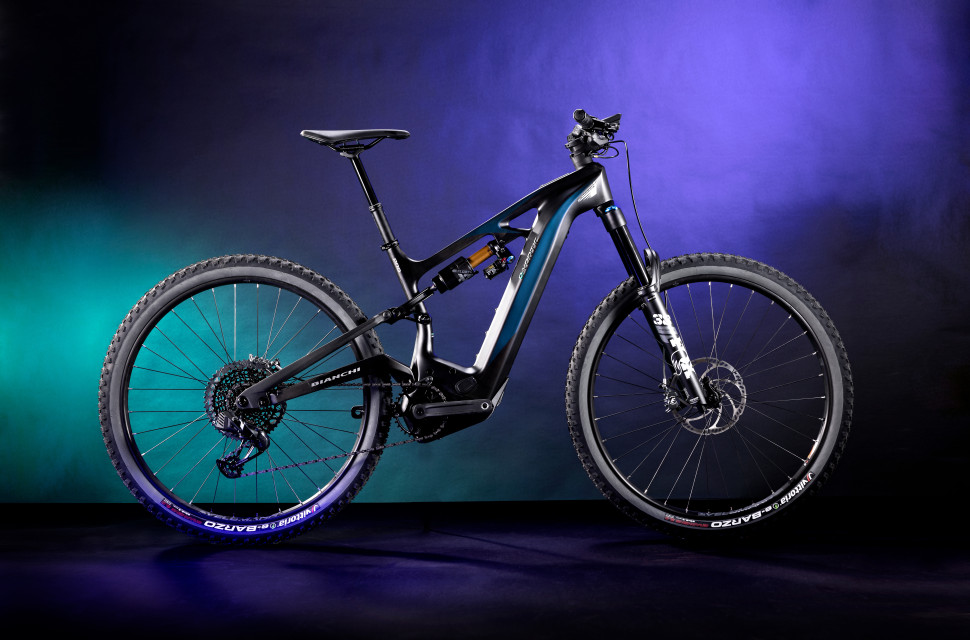 2022 Bianchi_E-VERTIC FX-TYPE PRO_ full bike Bianchi’s e-Vertic range headlined by FX-Type Pro 160mm carbon frame