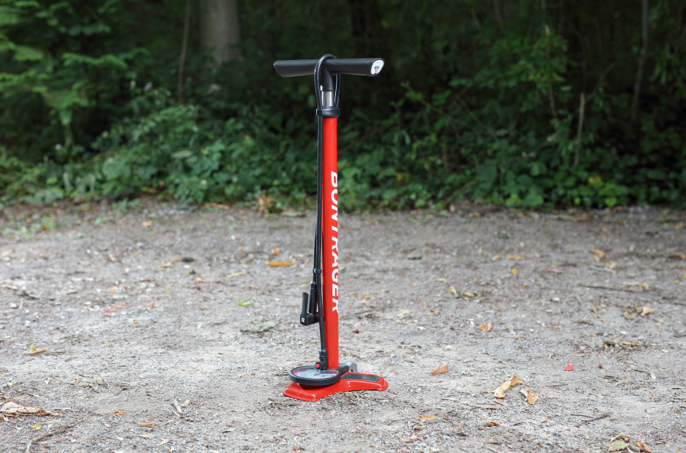 Bontrager Dual Charger Hero.jpg Bontrager Dual Charger Hero.jpg