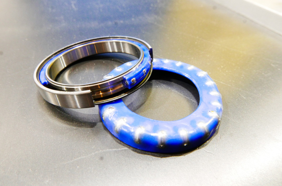 Cane-Creek-SKF-MTRX-100.jpg Jet wash proof bearings? Cane Creek and SKF launch solid lubricant range