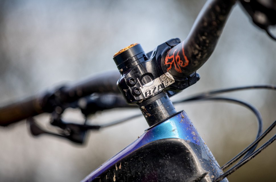 Chromag stem_2.jpg Chromag stem_2.jpg
