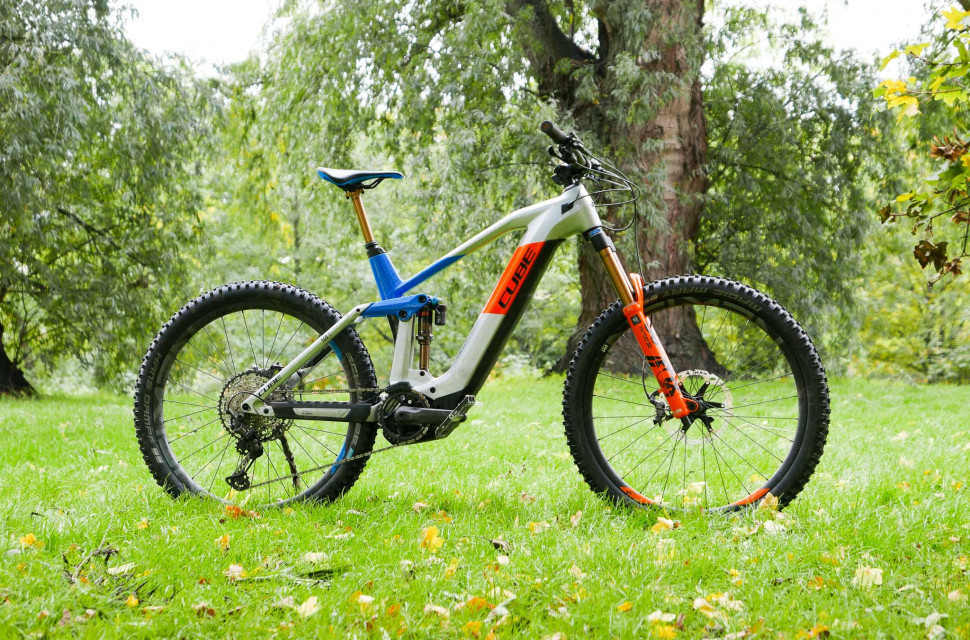 Cube-Stereo-Hybrid-160-HPC-Actionteam-625-275-2020-review-100.jpg Cube-Stereo-Hybrid-160-HPC-Actionteam-625-275-2020-review-100.jpg