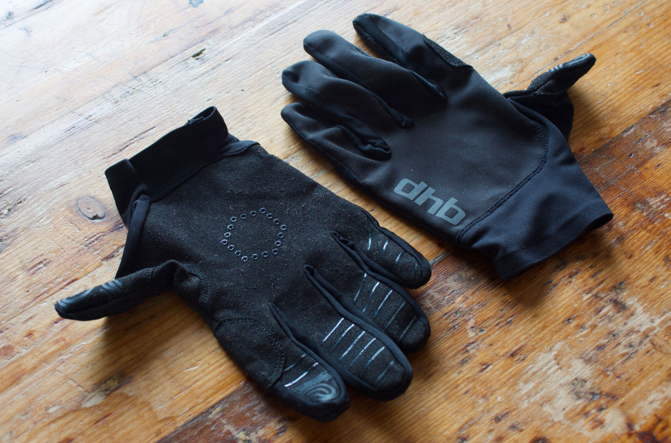 DHB Equinox MTB Glove 2020 review 1.jpg DHB Equinox MTB Glove 2020 review 1.jpg