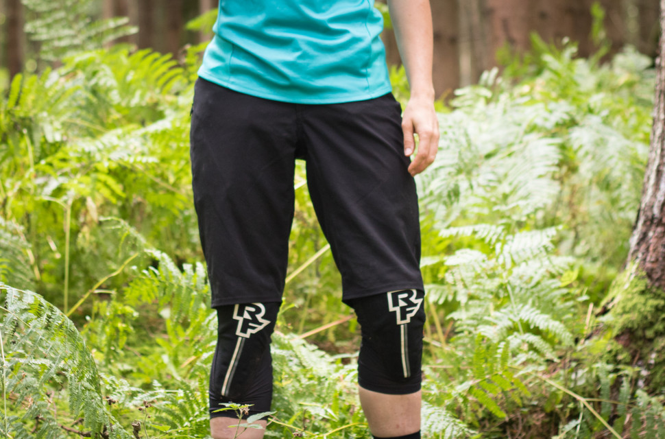 Giro Arc Women's shorts-1.jpg Giro Arc Women's shorts-1.jpg