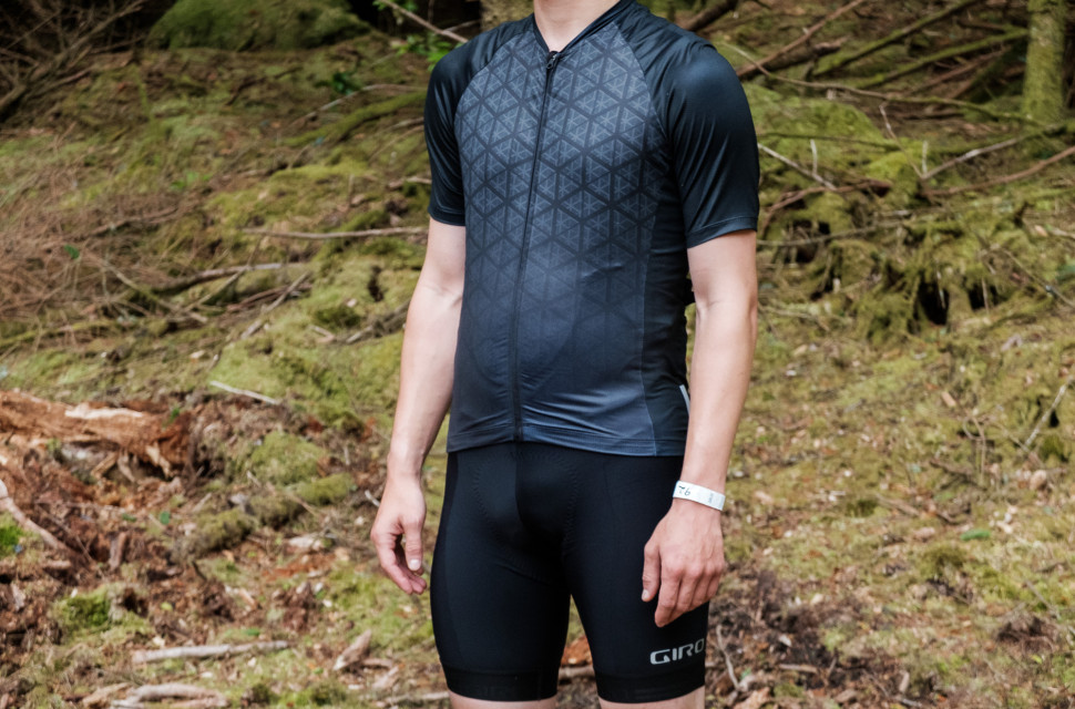 Giro-Chrono-Pro-Bib-2.jpg Giro-Chrono-Pro-Bib-2.jpg