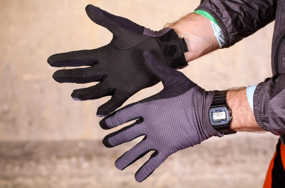 Gore-C7-Pro-gloves-review-100.jpg Gore-C7-Pro-gloves-review-100.jpg
