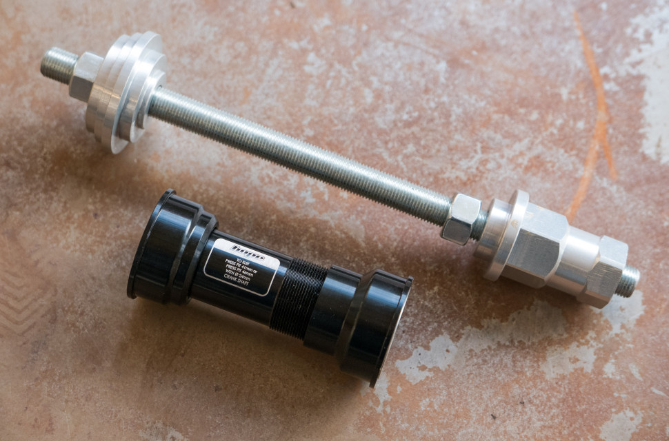 Hope-Press-Fit-PF41-bottom-bracket-review-104.jpg Hope-Press-Fit-PF41-bottom-bracket-review-104.jpg