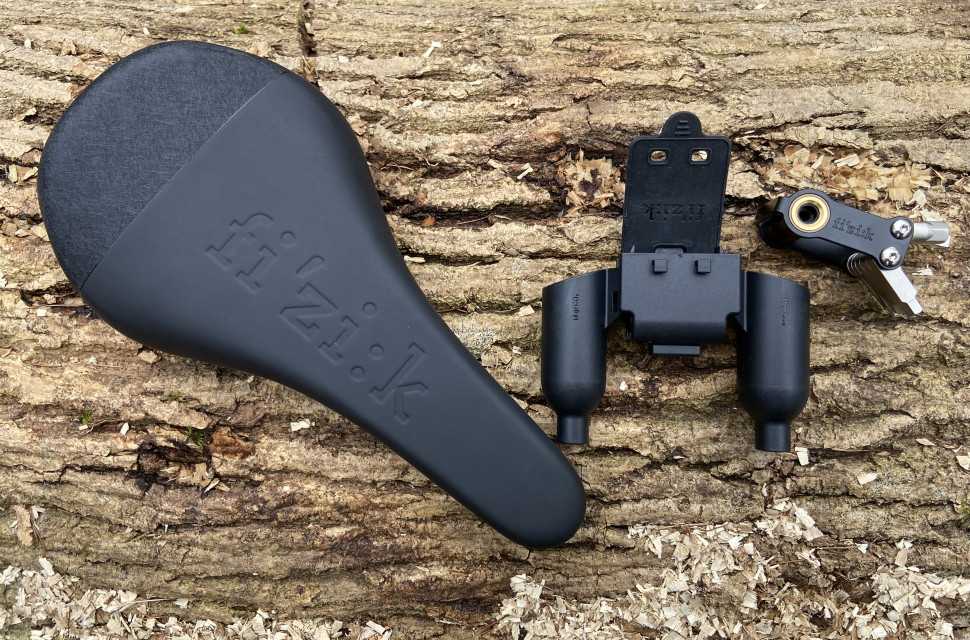 Fizik Gravita Alpaca X5 Seat_9 Fizik Gravita Alpaca X5 Seat_9