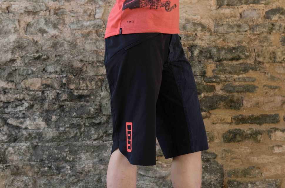 ION Scrub Amp Bikeshorts Women's-1.jpg ION Scrub Amp Bikeshorts Women's-1.jpg