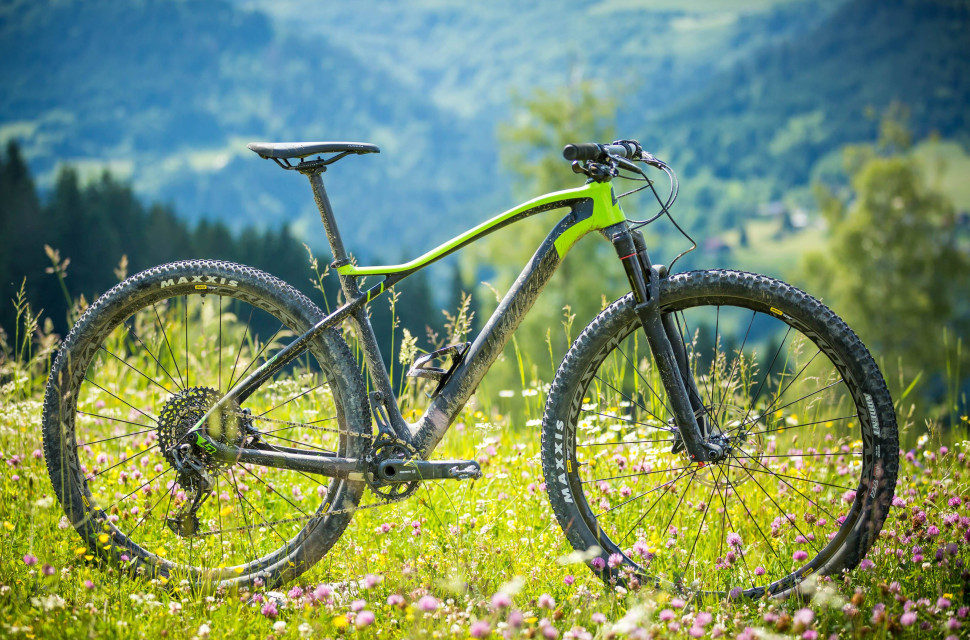 Lapierre-Prorace-SAT-use-100.jpg First Ride: Lapierre's new ProRace SAT race hardtail