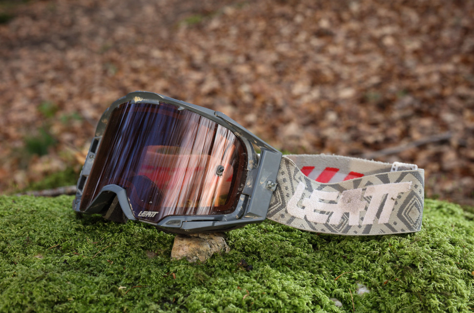 Leatt-Velocity 6.5-goggles-review-100.jpg Leatt-Velocity 6.5-goggles-review-100.jpg