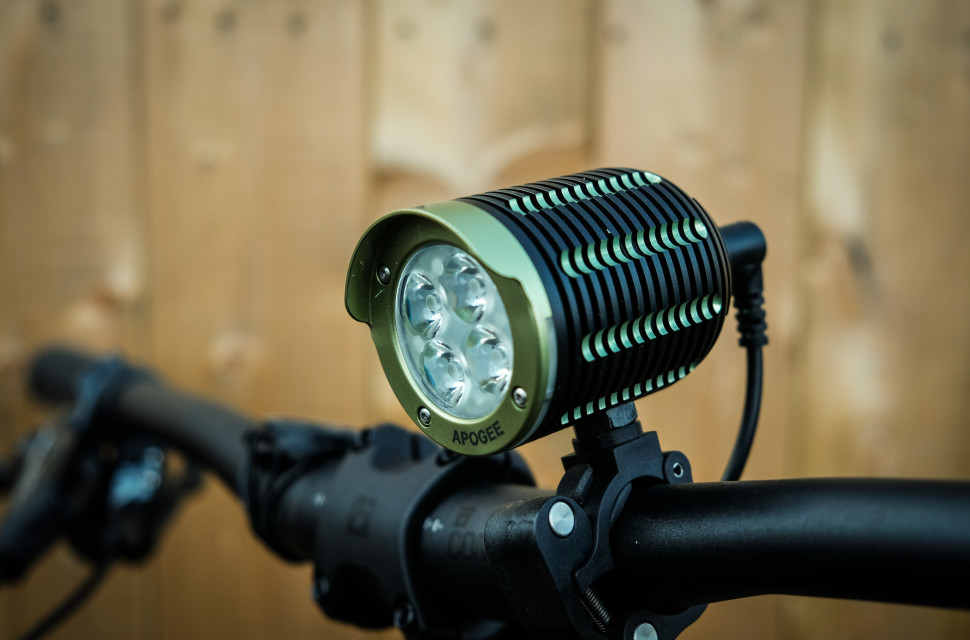 Lumicycles Apogee Front Light-1.jpg Lumicycles Apogee Front Light-1.jpg