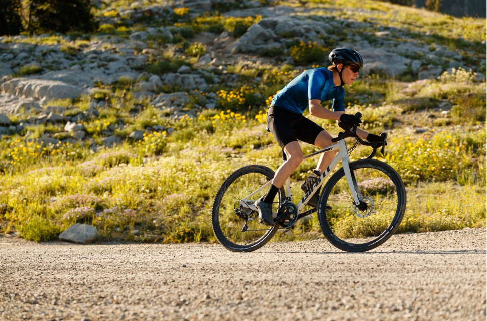 MY20_Revolt_gallery01.jpg Giant launches more affordable alloy framed Revolt gravel bike range