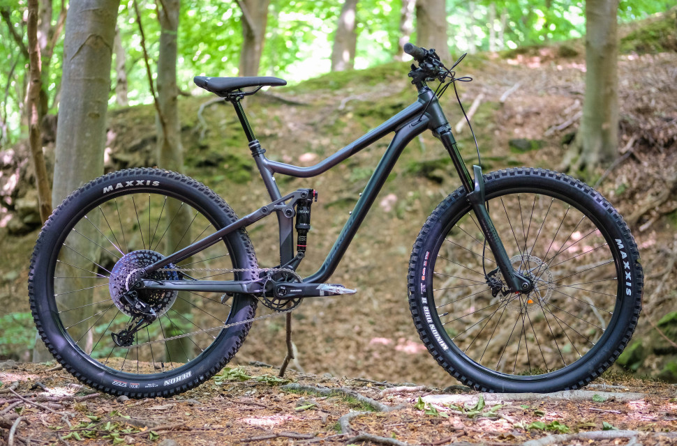 Merida OneForty 600 Detail-1.jpg First Look: Merida One-Forty 600 - joins in our hunt for the best trail bikes under 2k
