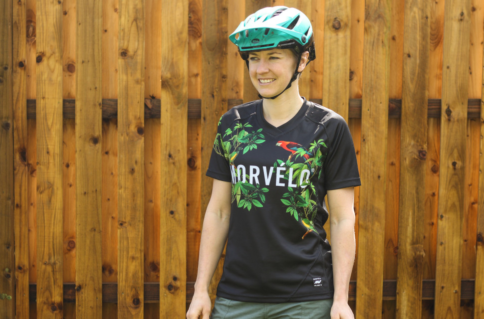 Movelo Friday Women's Short Sleeved MTB Jersey-1.jpg Movelo Friday Women's Short Sleeved MTB Jersey-1.jpg