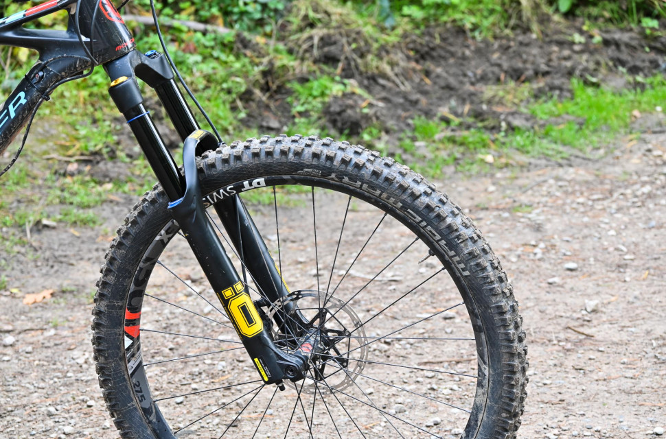 Ohlins-RXF-36-m2-review-100.jpg Your complete guide to the Ohlins fork range