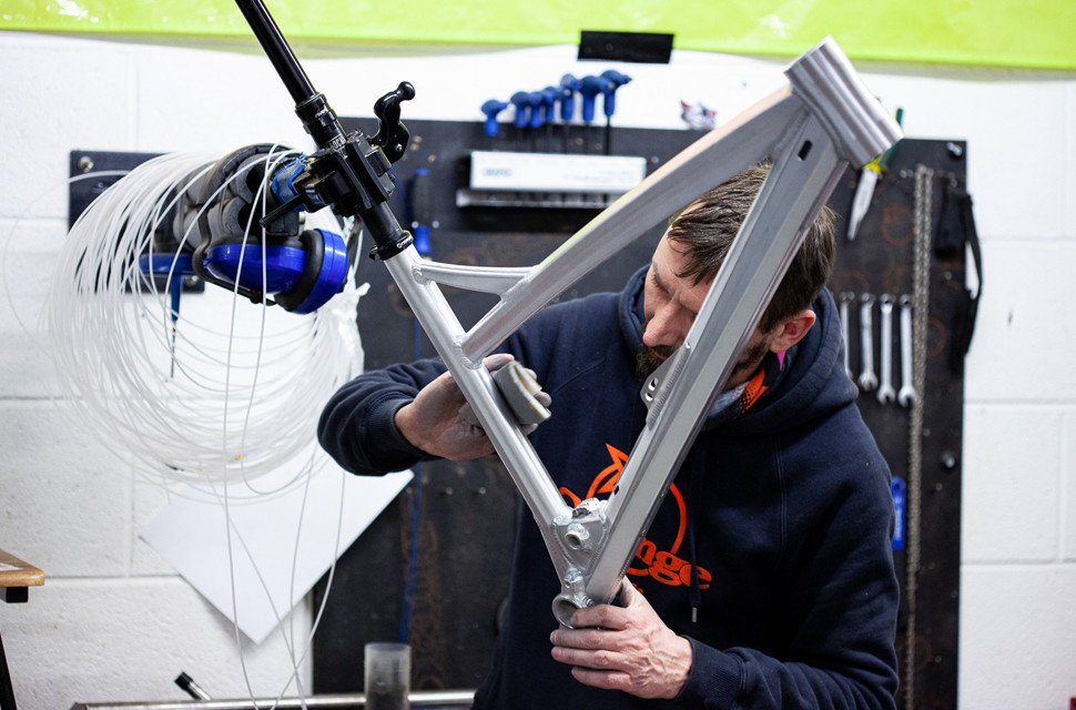 Orange Bikes Orange Bikes rides on following new streamlined business model