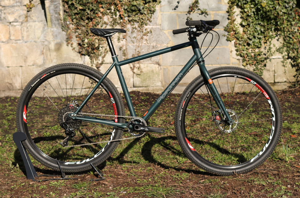 Pipedream Alice Detail Whole bike-2.jpg First Look: Pipedream A.L.I.C.E. gravel and adventure bike