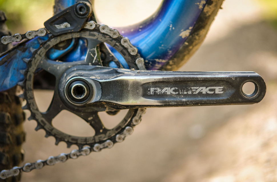 RaceFace Aeffect 165mm cranks-1.jpg RaceFace Aeffect 165mm cranks-1.jpg
