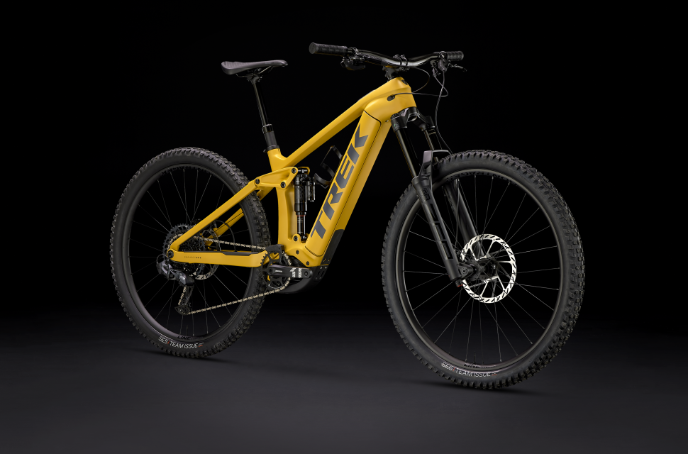2023 Trek Rail 9.8 GX AXS C Hero.png Trek upgrades Rail electric mountain bikes with Bosch Smart System