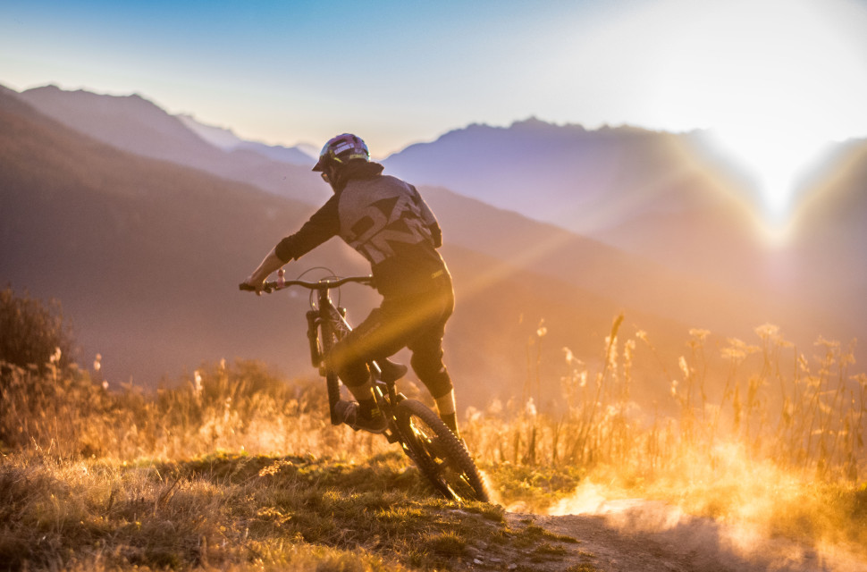 SKY2TRAIL - Nico-5182.jpg Share the racing fun with the sky2trail pairs enduro