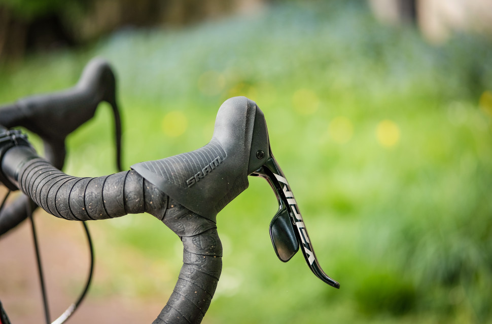 Salsa Journeyman Apex 1 First Look-9.jpg Your complete guide to SRAM gravel bike and drop bar disc brakes - everything you need to know