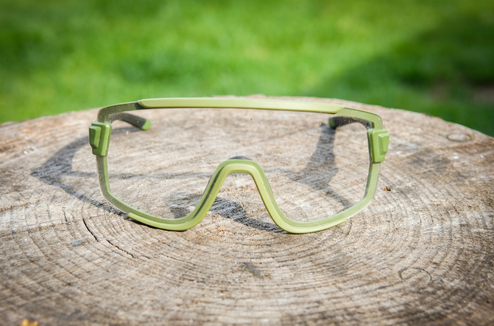 Smith Optics Wildcat glasses-2.jpg Smith Optics Wildcat glasses-2.jpg