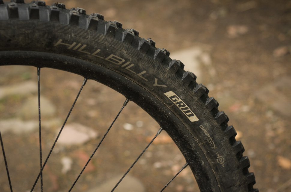 Specialized Hillbilly 2.6 Gripton GRID Tyre-1.jpg The best (and worst) mountain bike upgrades under £100