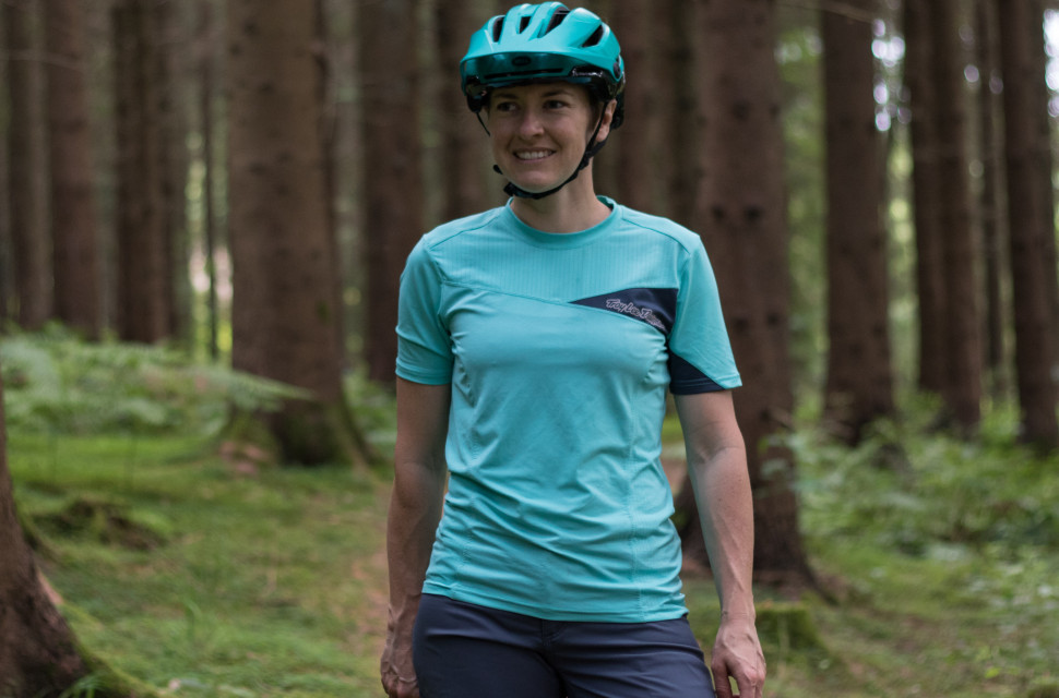 Troy Lee Designs Skyline Women's Jersey-4.jpg Troy Lee Designs Skyline Women's Jersey-4.jpg