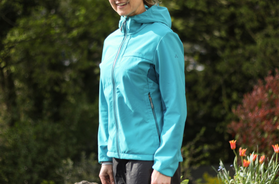 Vaude-Chiva-softshell-review-100.jpg Vaude-Chiva-softshell-review-100.jpg