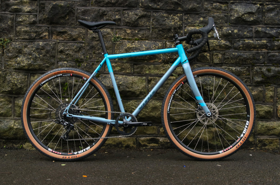 Vitus Substance V2 Apex Whole Bike-1.jpg First Look: Vitus Substance V2 Apex