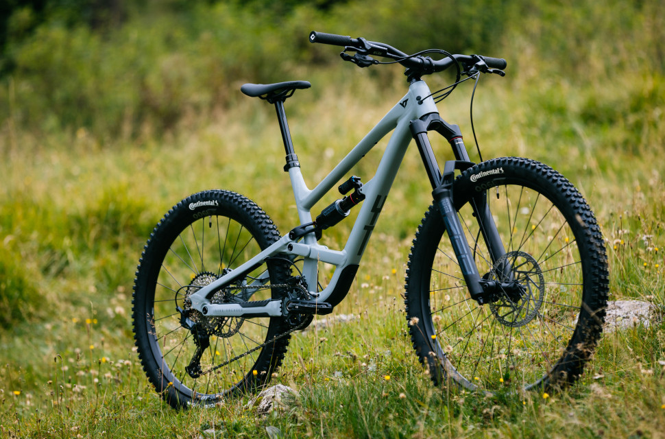 YT Capra Core range YT Capra Core brings huge value to the enduro market