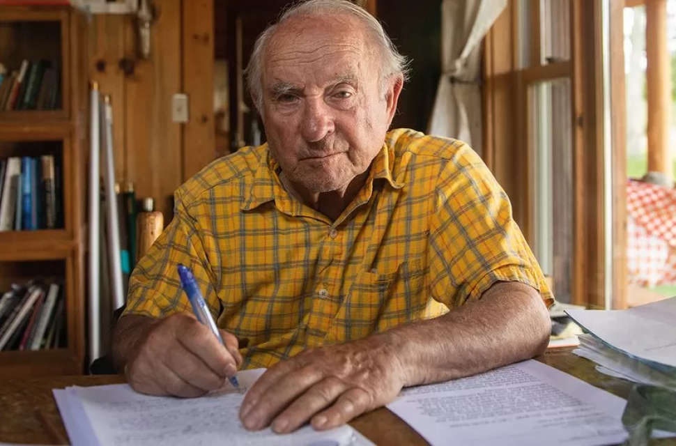 Patagonia yvon_chouinard_photo-campbellbrewer-1.png Patagonia owner gives away company -