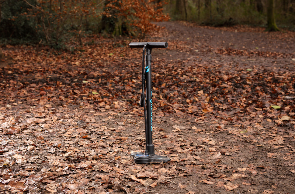 Blacburn Piston 2 hero Blacburn Piston 2 hero